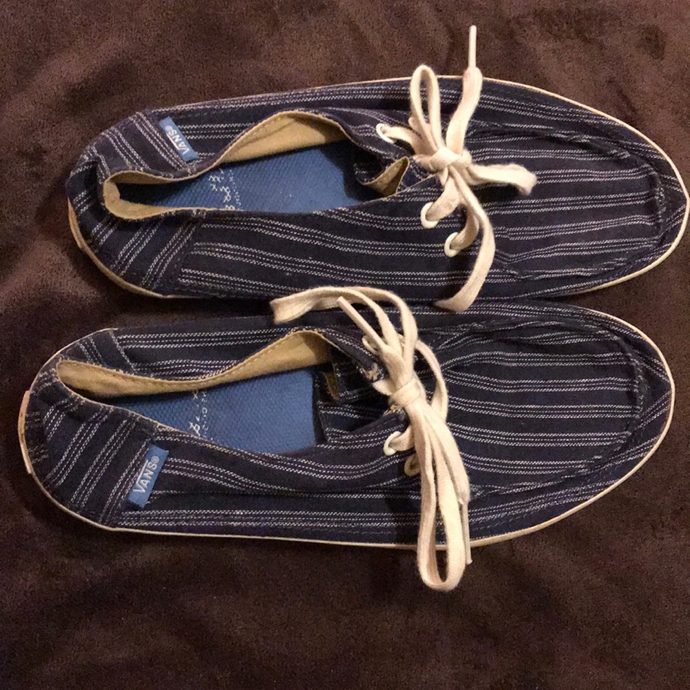 Vans - Picture 3 of 6